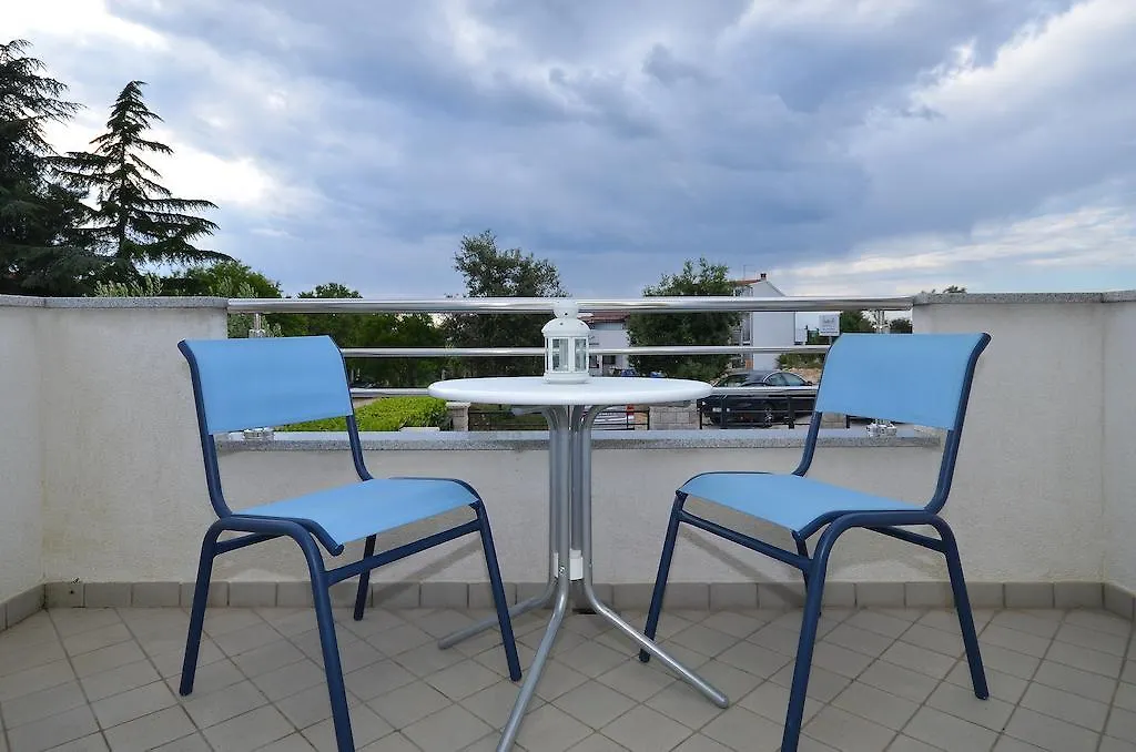Apartments Nautilus بولا