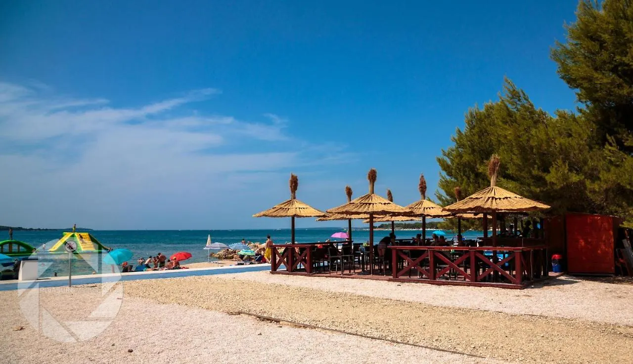 Apartments Nautilus بولا كرواتيا
